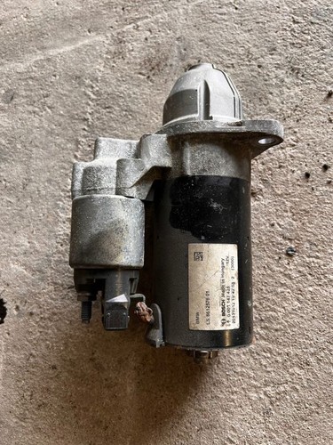 BMW 3 F30 F35 F31 2014 Anlasser 8612576 Benzin 180kW POR20001