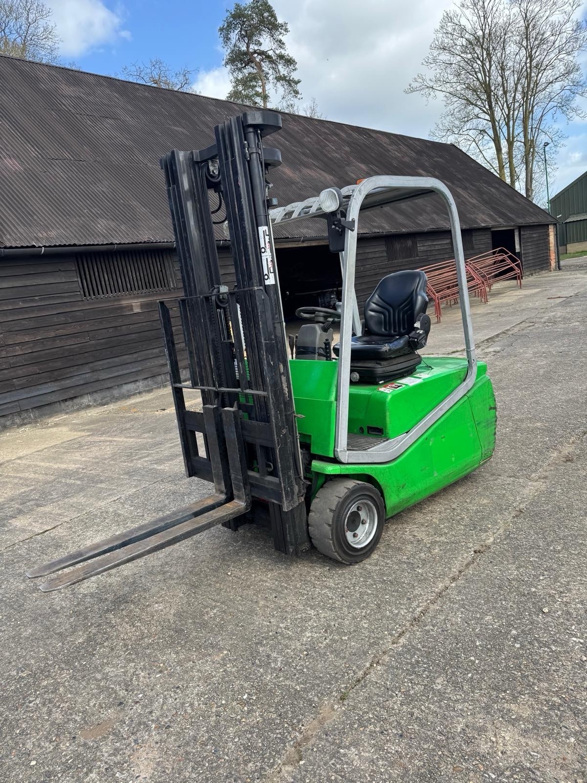 forklift truck electric