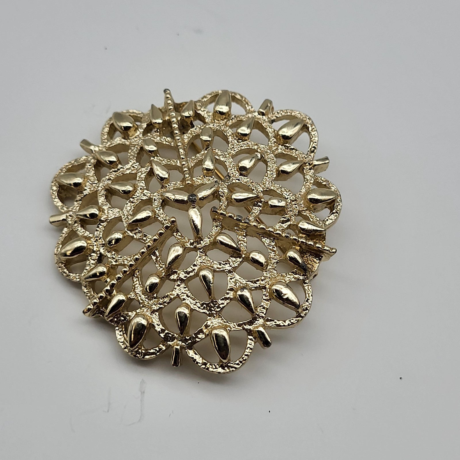 Picture 1 of 8
