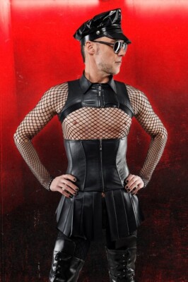 REGNES RFP CROSS WETLOOK CORSET matt kunstleder clubwear schwarz uniform officer