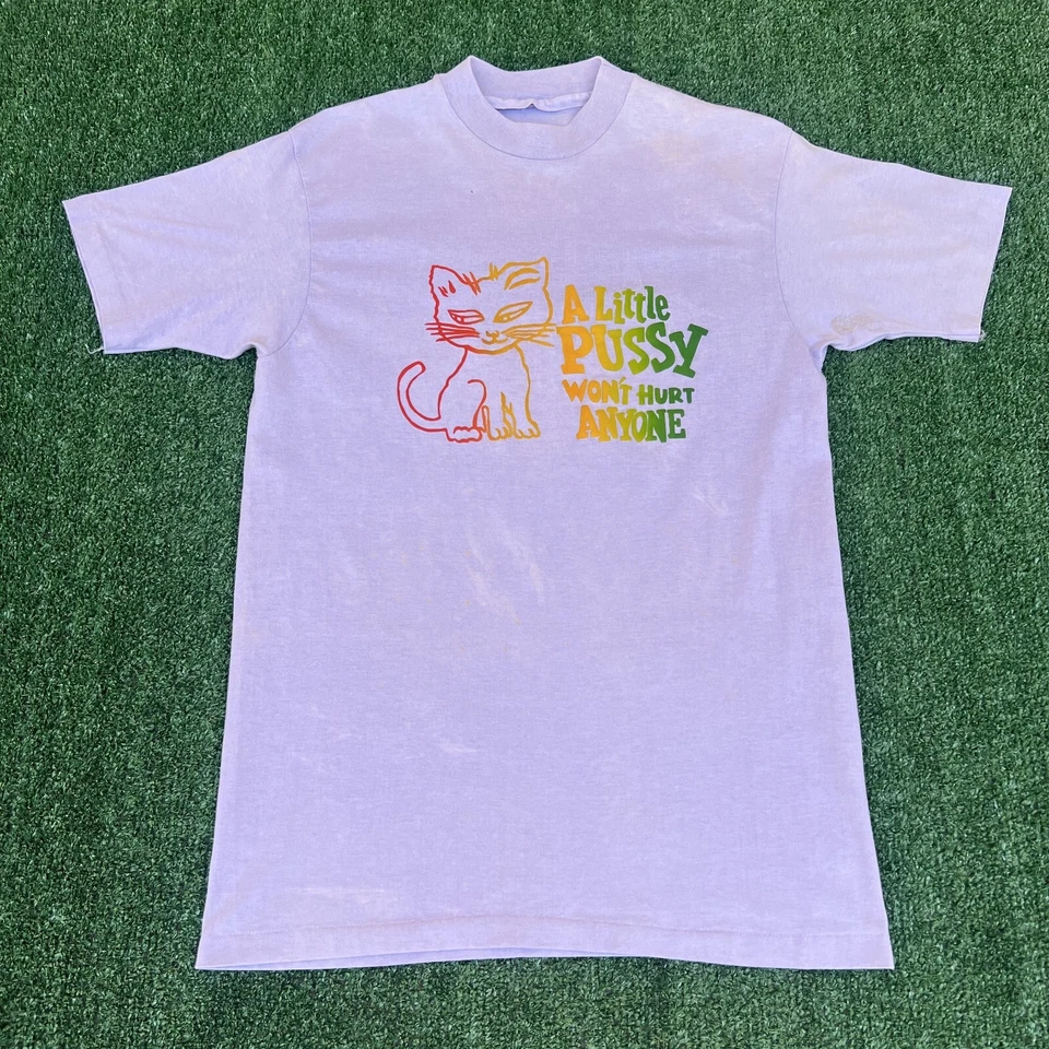 VTG "A Little Pussy Won't Hurt Anyone" Funny Cat Quote T-Shirt Lot of 2  Small - Image 2 of 4