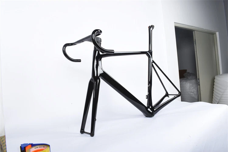 Cycling Road Racing Carbon Fiber T1000 Bike Frames Super Light EPS