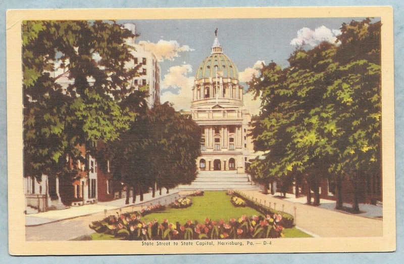*State Street, State Capitol, Harrisburg, Pennsylvania*L