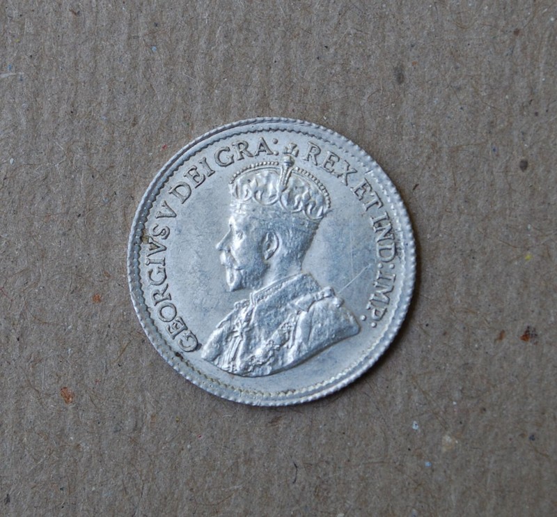 1918 Canadian Silver 5 Cent Piece, CH AU