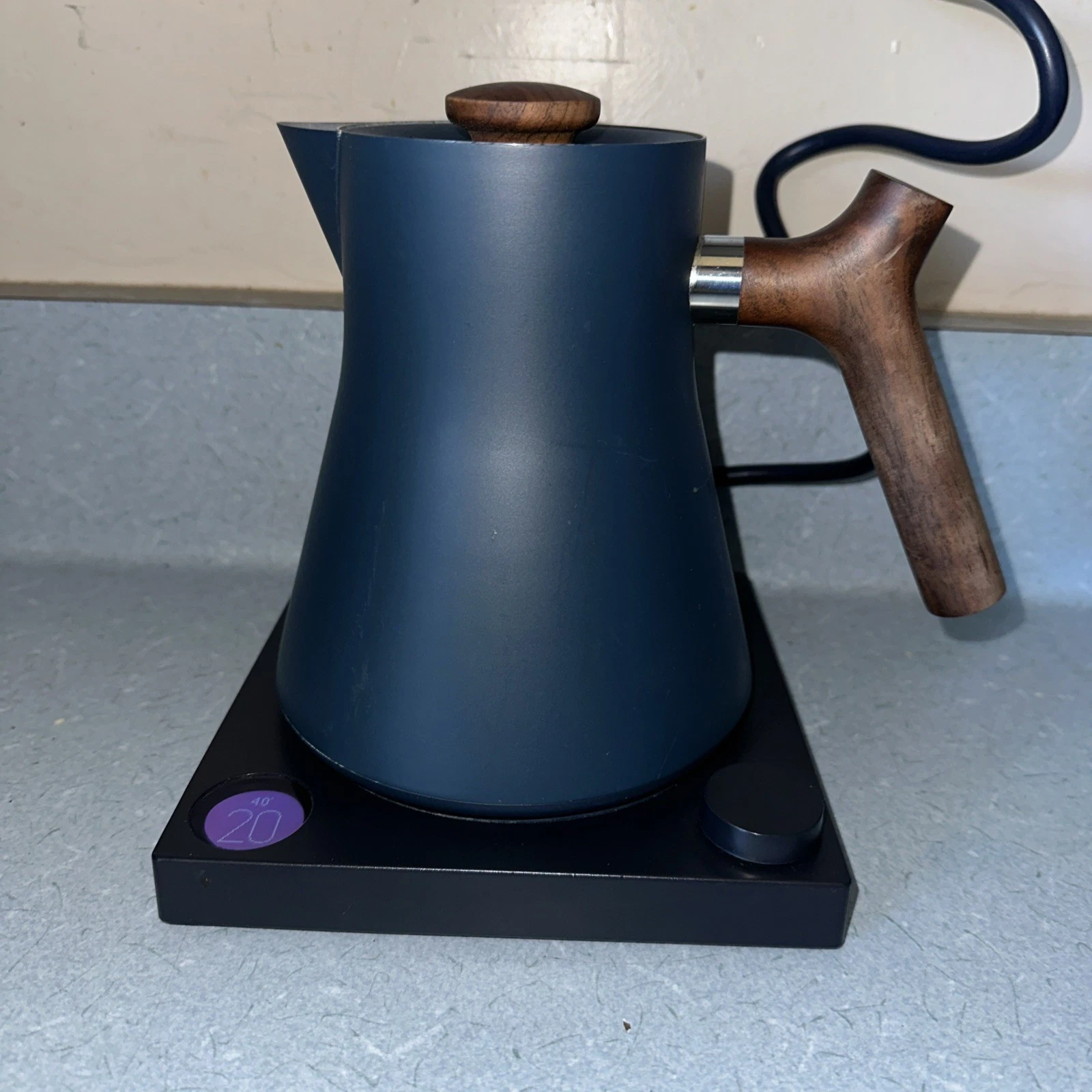 Fellow Corvo EKG Electric Kettle -Navy RR01AA1A