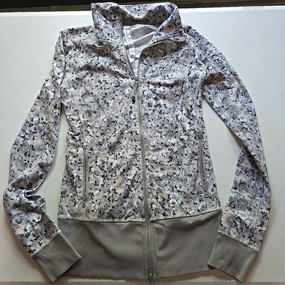 Lululemon Nice Asana Jacket Not So Petite Fleur Silver Spoon Abstract Gray Sz 6