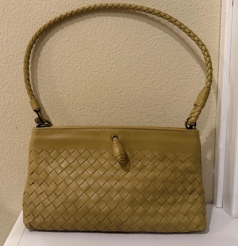 Bottega Veneta — Bottega Veneta Intrecciato Shoulder Bag Woven Leather Frame Pochette Yellow