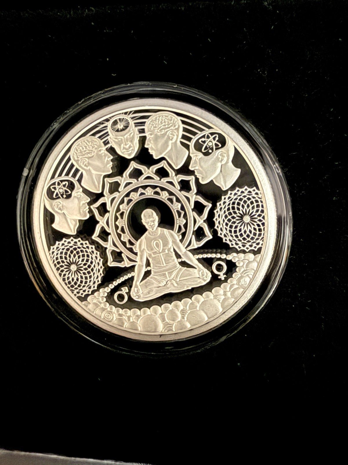 Picture 2 of 4