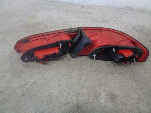 2007 ALFA ROMEO 159 PASSENGER SIDE TAIL LIGHT SET F9395328 - Picture 3 of 4