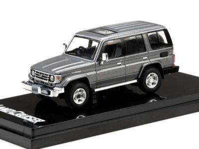 TOYOTA Land Cruiser 70 GX - 4 door - 2001 - gray metallic - Hobby Japan 1:64