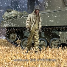 W.Britain 25216 U.S. Tanker Walking with Ammo Cans, Winter, 1944-45 Britains 
