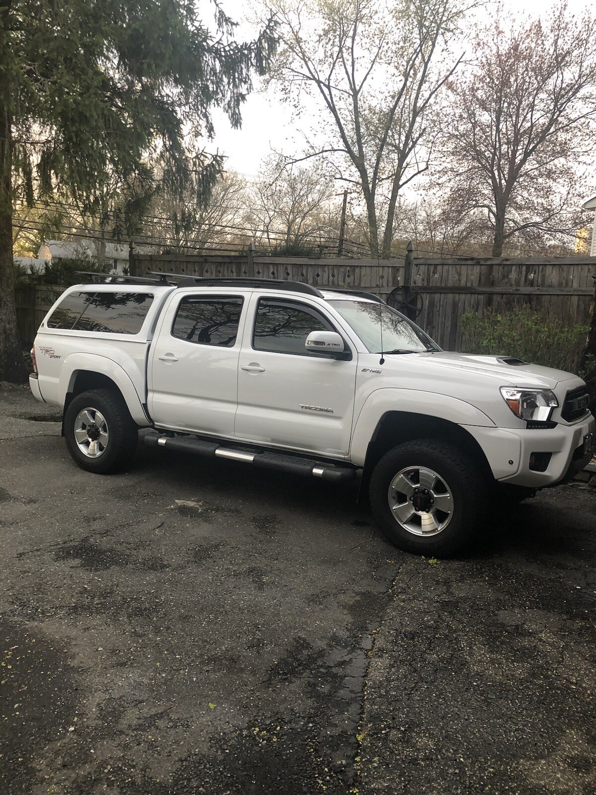 Leer Toyota tacoma bed cap (fits on 2005-2014 models) | eBay