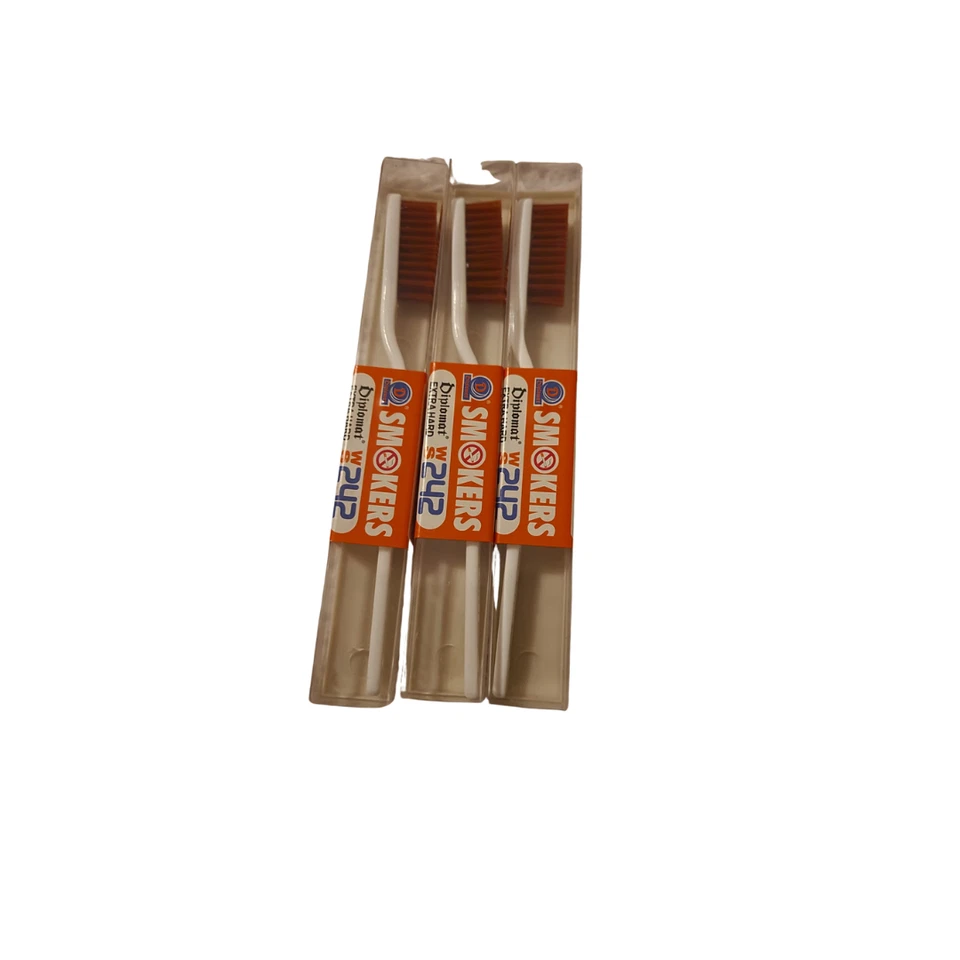 Diplomat WS 242 Smokers Extra Hard Brown Bristle Tooth Brush. ( 3pieces) - Image 4 of 4