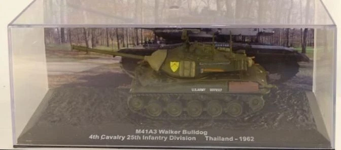 M41A3 Walker Bulldog 4th Cav.Rgt. 25th inf US Army - Thailand - 1962, 1:72 scale - Image 2 of 2
