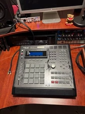 AKAI MPC 3000 LE limited Edition 32 meg Vailixi 3.50 SD card