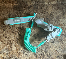 Blisstime Adjustable Toddler Safety Wrist Link Leash Green/Gray 15-27 in