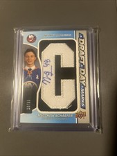 2025-2026 SP Game Used Draft Day Marks Matthew Schaefer On Card Auto 10/35