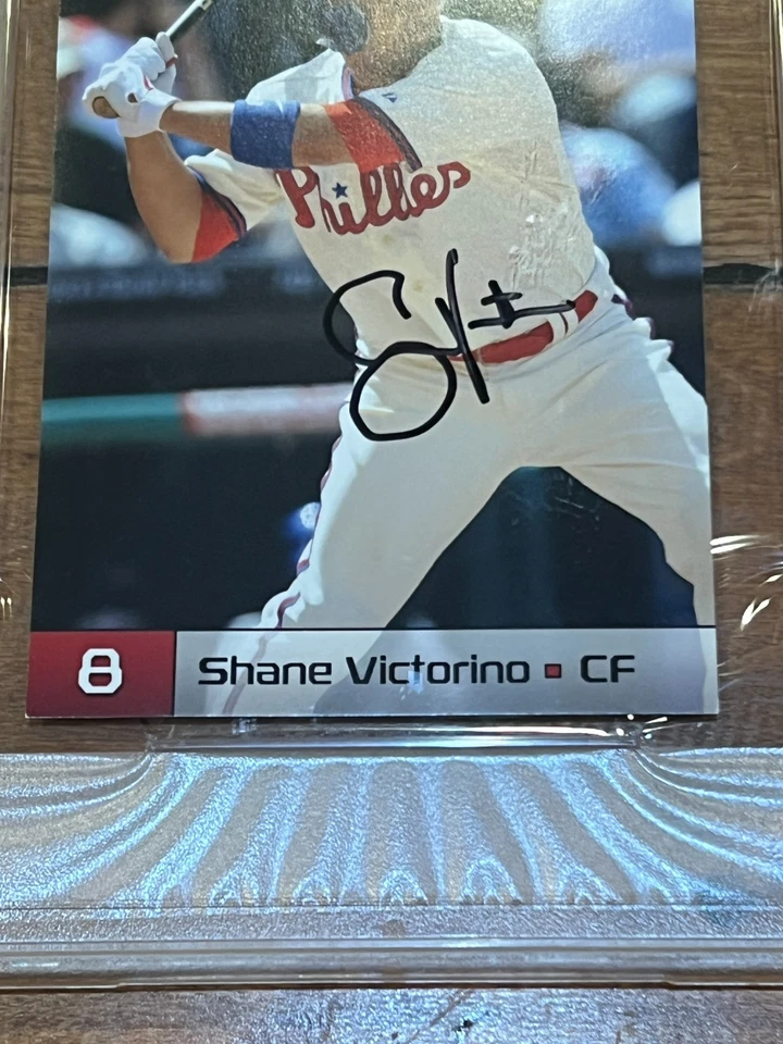Фотография с автографом Шейна Викторино из Philadelphia Phillies PSA DNA в упаковке 4x6 дюймов - Изображение 2 из 4