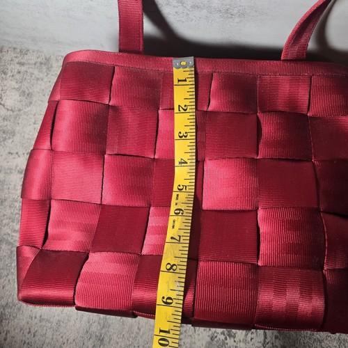 Harveys Original RED Seatbelt Shoulder Bag Handbag Purse Tote Ruby Red EUC - Picture 14 of 14