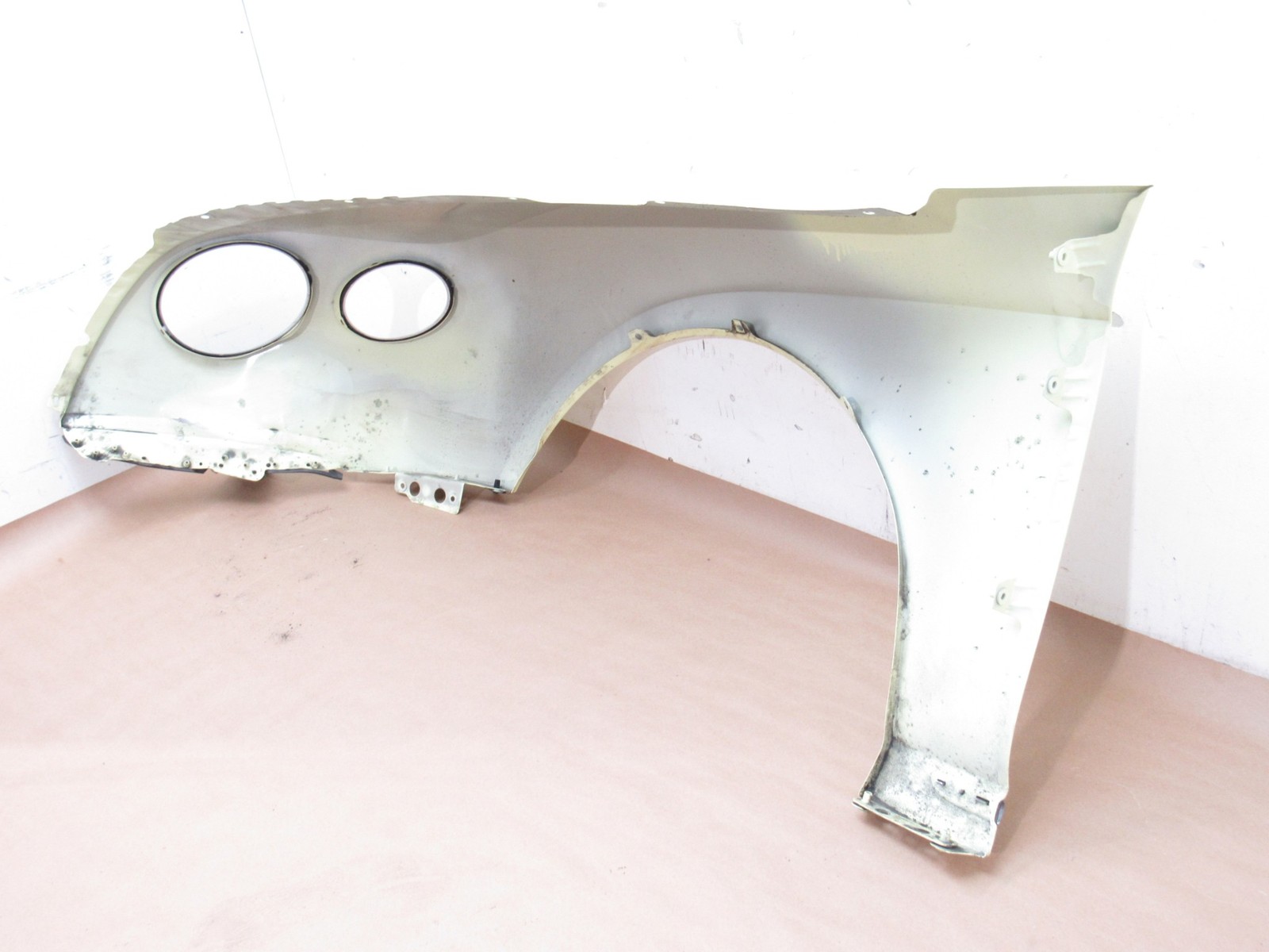 Bentley Continental GT 2012 Front Right Passenger Fender Wing Shell 11-18 ;#2