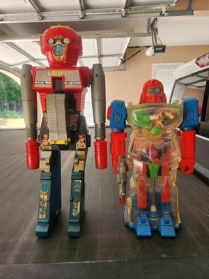 Vintage 1993 Soma Action Robot Bump  plus another robot from 1984 a Gobot