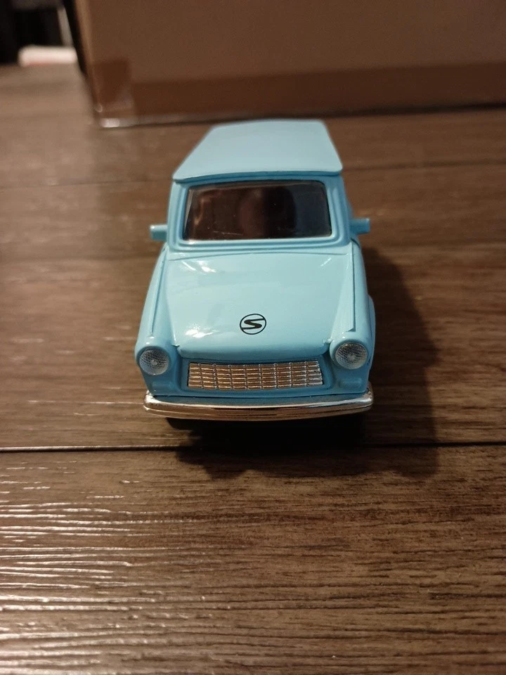 Model Wagon DDR-1989 SS 4726 Blue Collectors Model Car Made in China - Image 3 of 4