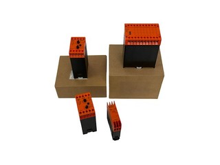 4er Set E.Dold & Söhne z.B. 1x BN3081.63 Erweiterungsmodul