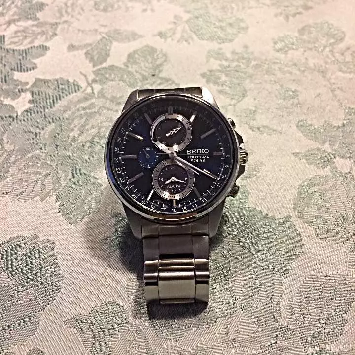 Solar perpetual shop calendar watch