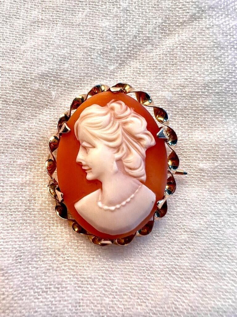 Cameo pin and Earring set - image 2