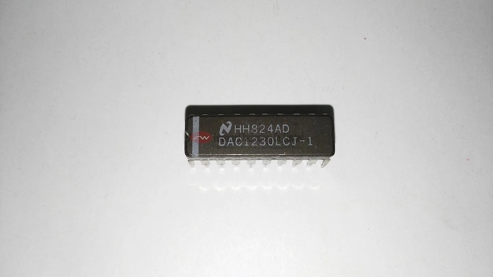 NSC DAC1230LCJ DAC1230 uP Compatible 12BIT D/A Converter CDIP-20 X 2PCS NEW - Image 2 of 4