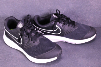 Nike Sneaker Star Runner 2 Laufschuhe Damen Gr. 38 schwarz weiß Mesh PSH756