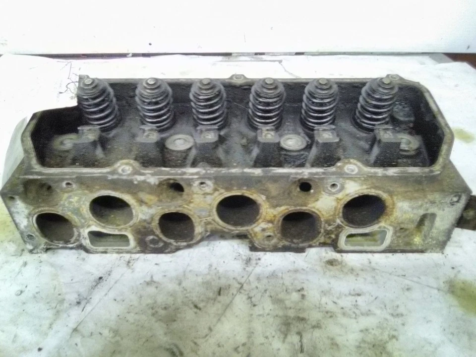 Ford 250 Van 97 culata 4,2 litros 6-256  Foto 2 de 3