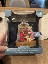 Santa’s Best Illuminated Musical Ornament-I Saw Mommy Kissing Santa Claus