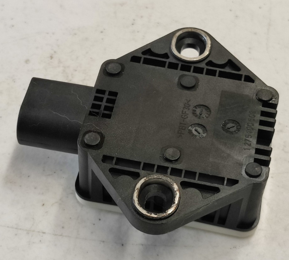 Audi R8 2005-2011 Lateral acceleration sensor P/N 4F0907637A
