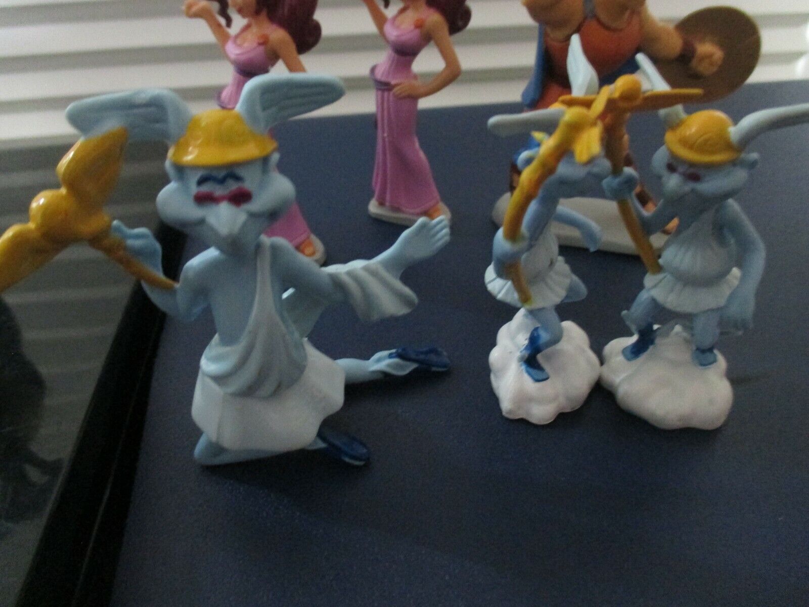 Picture 4 of 5