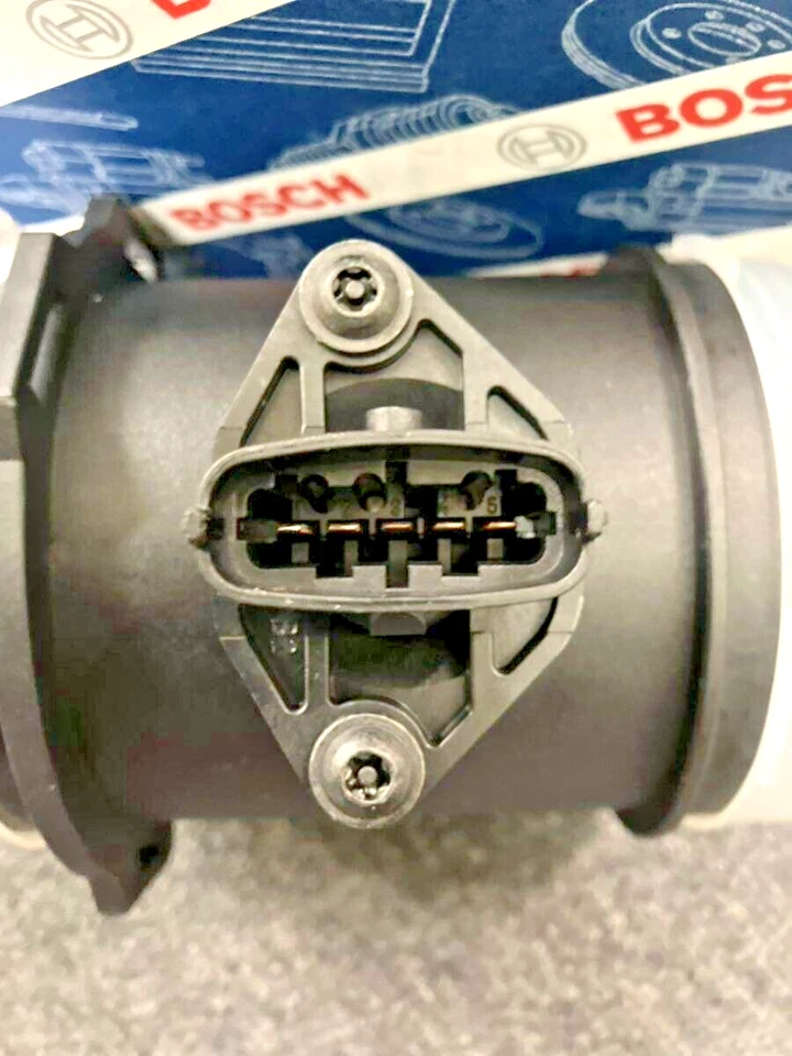 BOSCH Ferrari Enzo Maserati Quattroporte Airflow Meter P/N 180045 - Image 2 of 3