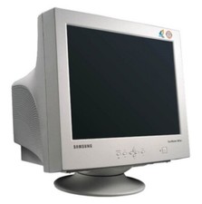 Samsung Syncmaster 957p Monitor Pc 17"..