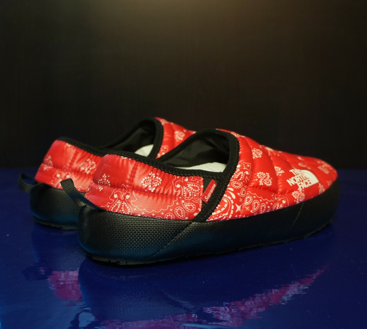 DS FW14 Supreme x The North Face Traction Mule Slippers RED DS FW14 Supreme x The North Face Traction Mule Slippers RED