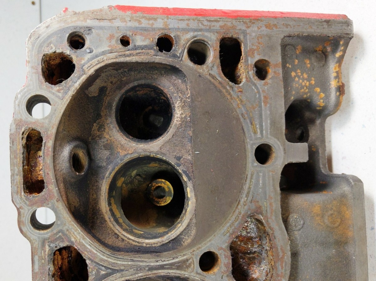 Volvo Penta AQ260 280 Sterndrive Chevrolet Chevy 350 Left