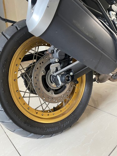 For SUZUKI DL 1000/XT V-Strom CNC Front Rear Wheel Axle Sliders Crash Guard Pair - Picture 12 of 12