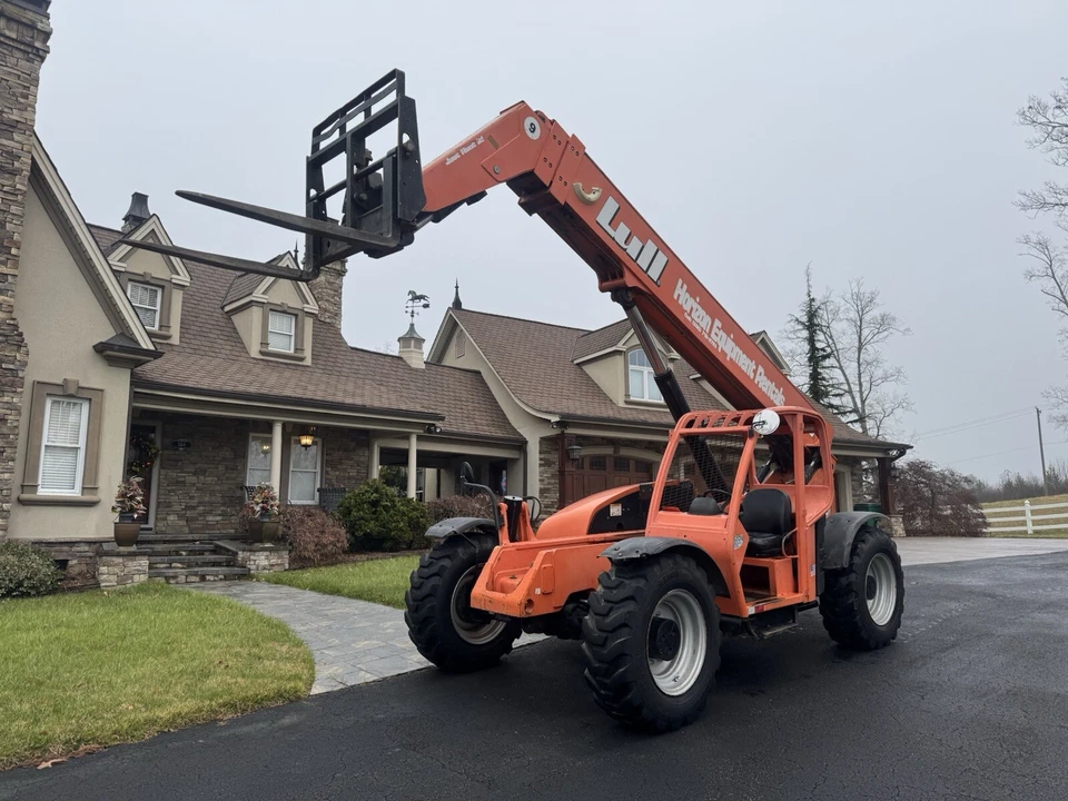 Manipulador telescópico Lull 944e Foto 3 de 4