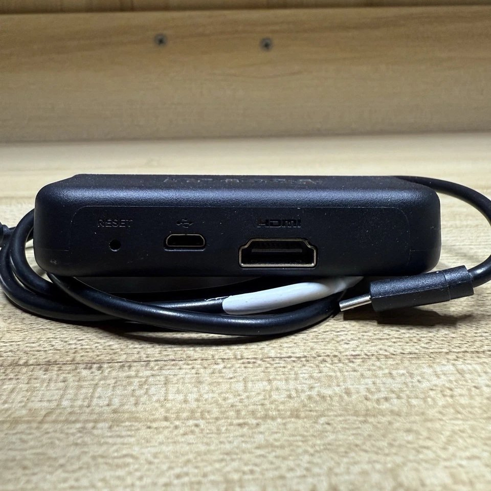 Reproductor multimedia de transmisión de alta definición inalámbrico HDMI negro Roku Express 3900X Foto 4 de 4