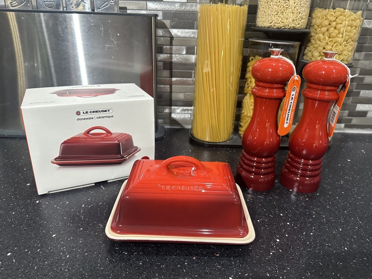 Le Creuset New Cerise Red Butter Dish Salt Pepper Mill Set RRP