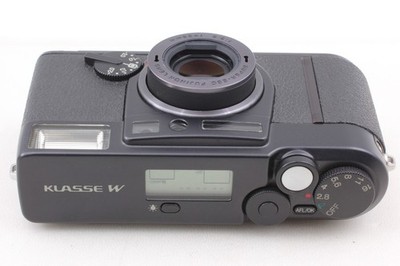 Mint] Fujifilm Klasse W Black 28mm f2.8 Point & Shoot 35mm Film