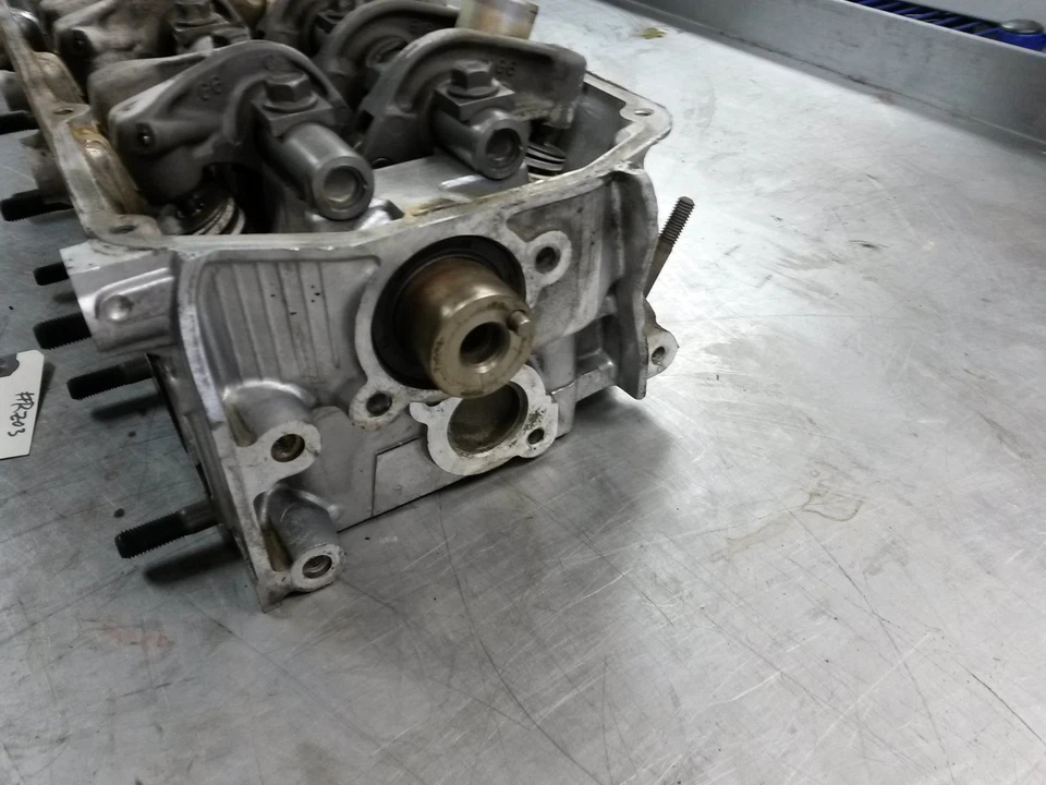 Right Cylinder Head For 97-00 Mitsubishi Montero 3.5 - Image 4 of 4