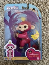WowWee Fingerlings HOT PINK Interactive Monkey 3705 BELLA NEW w/FLAW READ