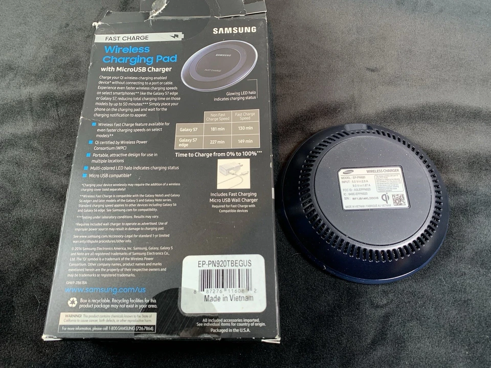 Almohadilla de carga inalámbrica Samsung Fast Charge Qi con cable micro USB modelo EP-PN920 Foto 2 de 4