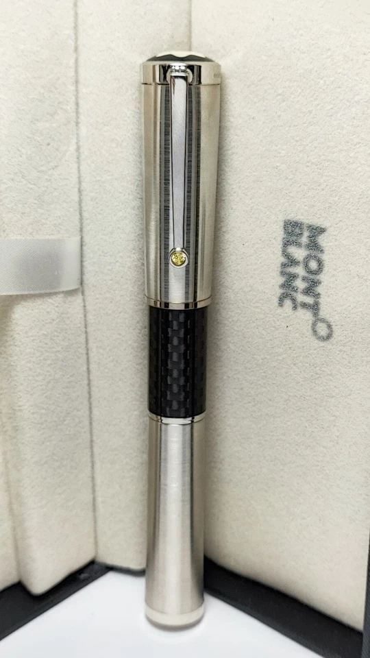 Pluma Estilográfica Montblanc Grandes Personajes Mahatma Gandhi Signature Edición Especial Foto 4 de 4