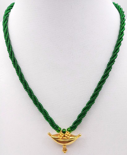 RARE VINTAGE ANTIQUE SOLID GOLD PENDANT 