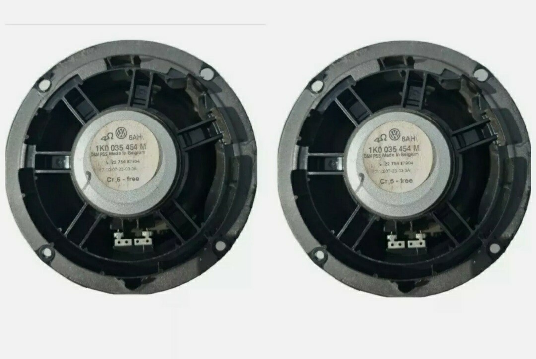 VW GOLF MK5 REAR DOOR SPEAKERS LEFT AND RIGHT 4 PIN 1K0035454M 04
